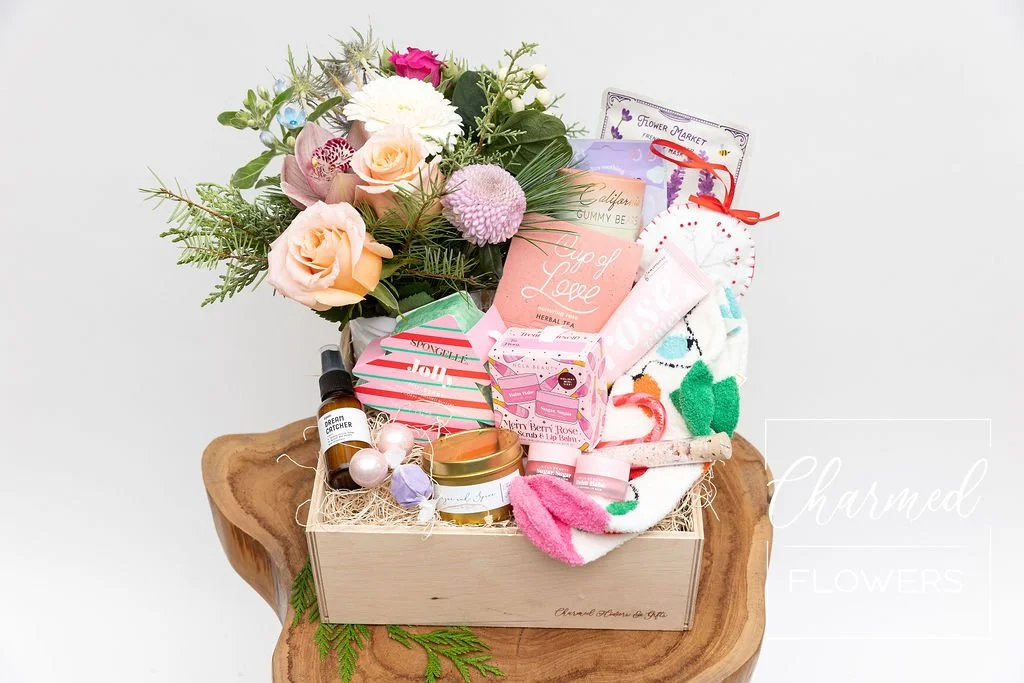 The Holiday Spa Bundle with flowers