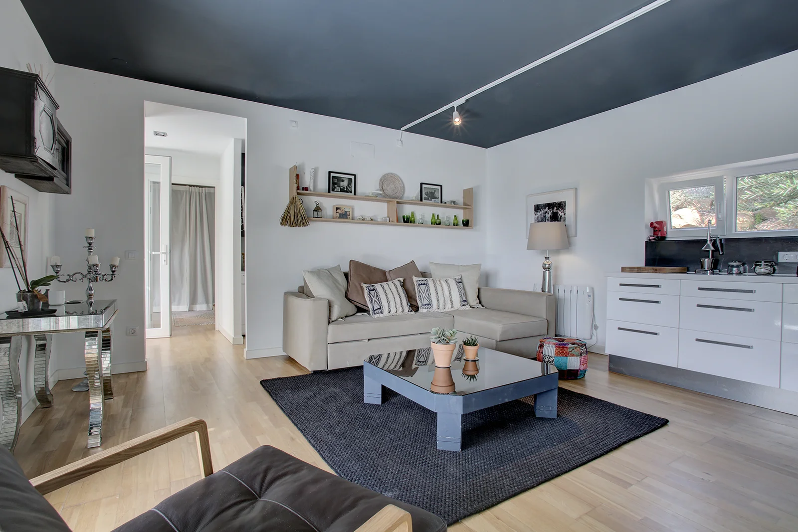 Snug sofa / sofa bed sitting room