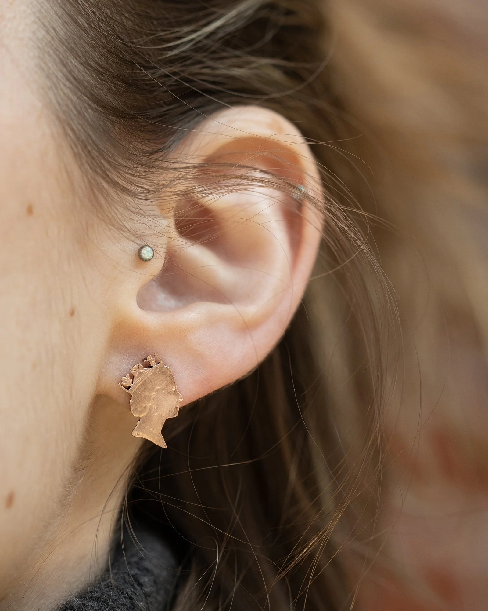 CrownQueenStuds_3.jpg