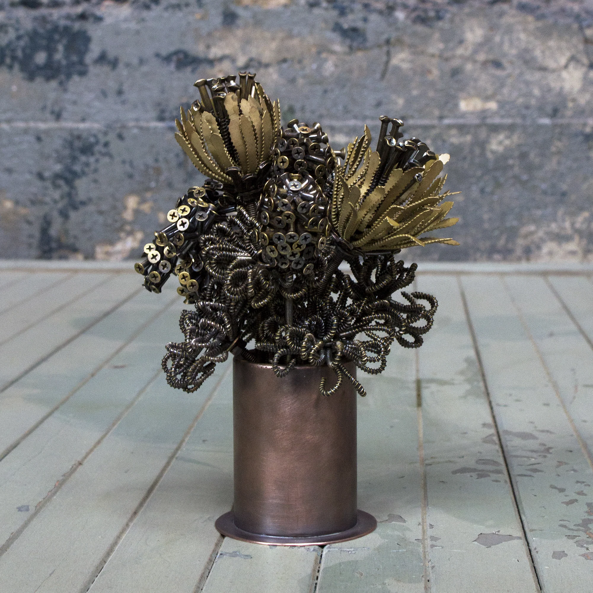 ScrewFlowers_CopperVase_1SQ_2000px.jpg