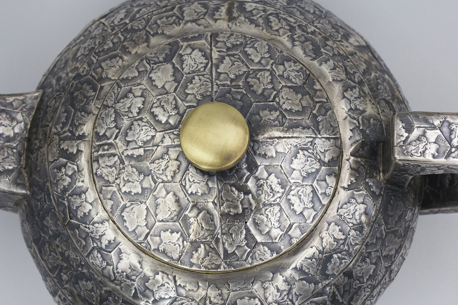 LadyLibertyTeapot1_3_1500px.jpg