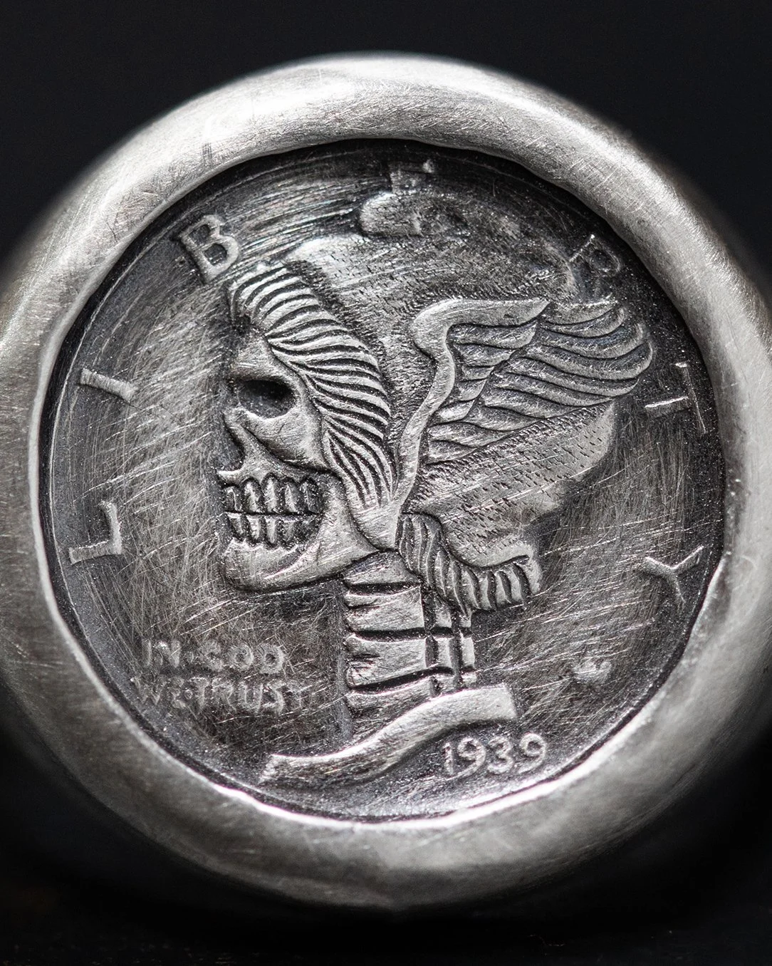 LibertySkull_CoinRing_1_5x4.jpg