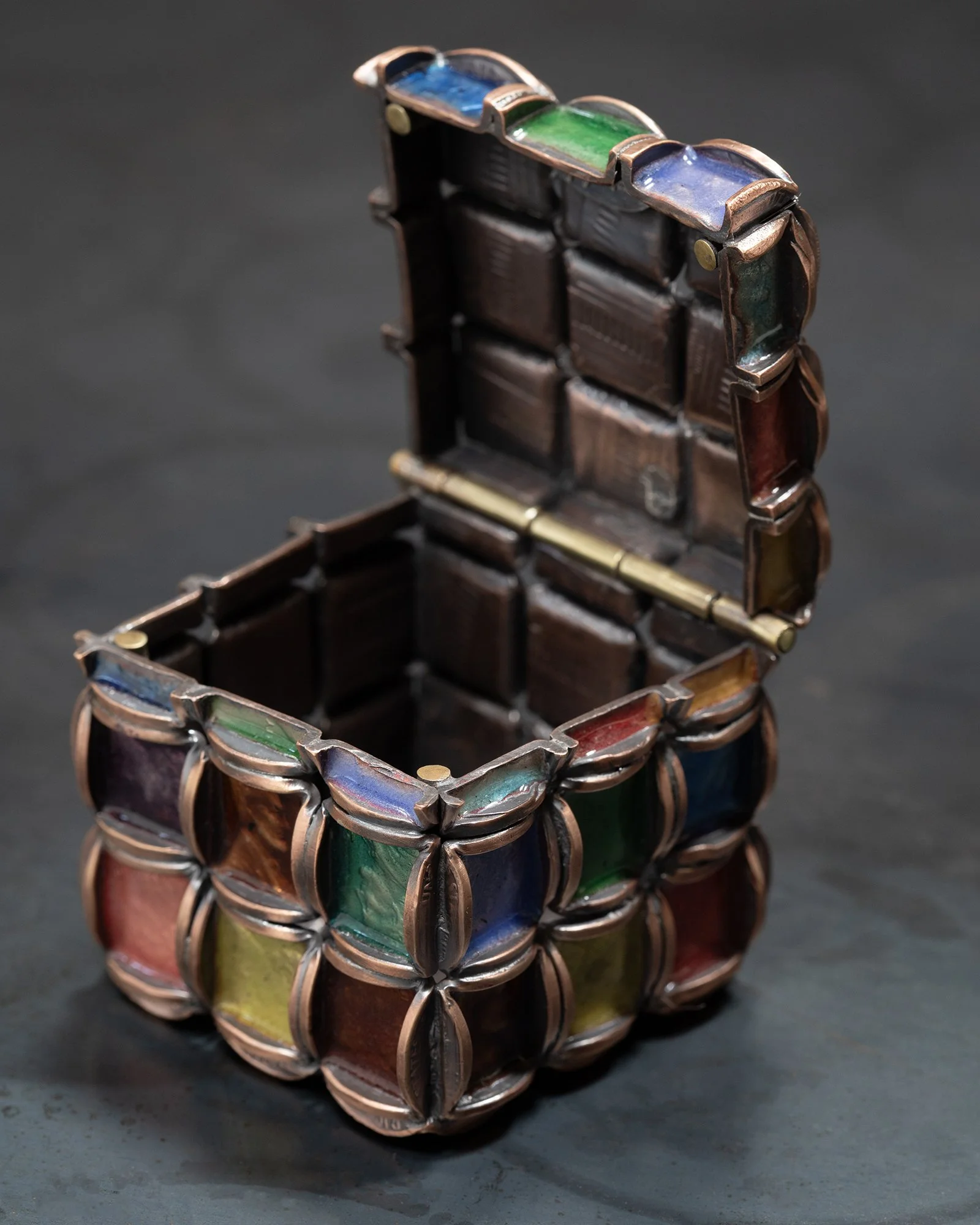 RubiksBox_3x3_Hinged_4.jpg