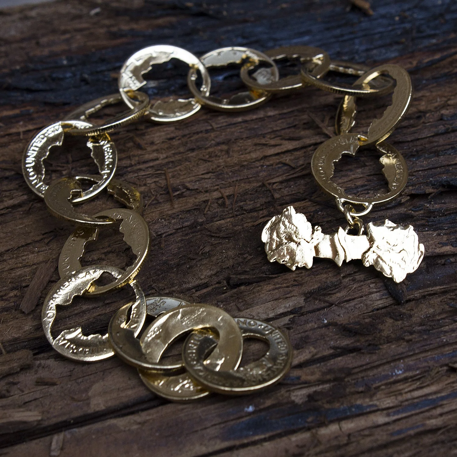 LibertyDimeMIABracelet_Globe1SQ1500px.jpg