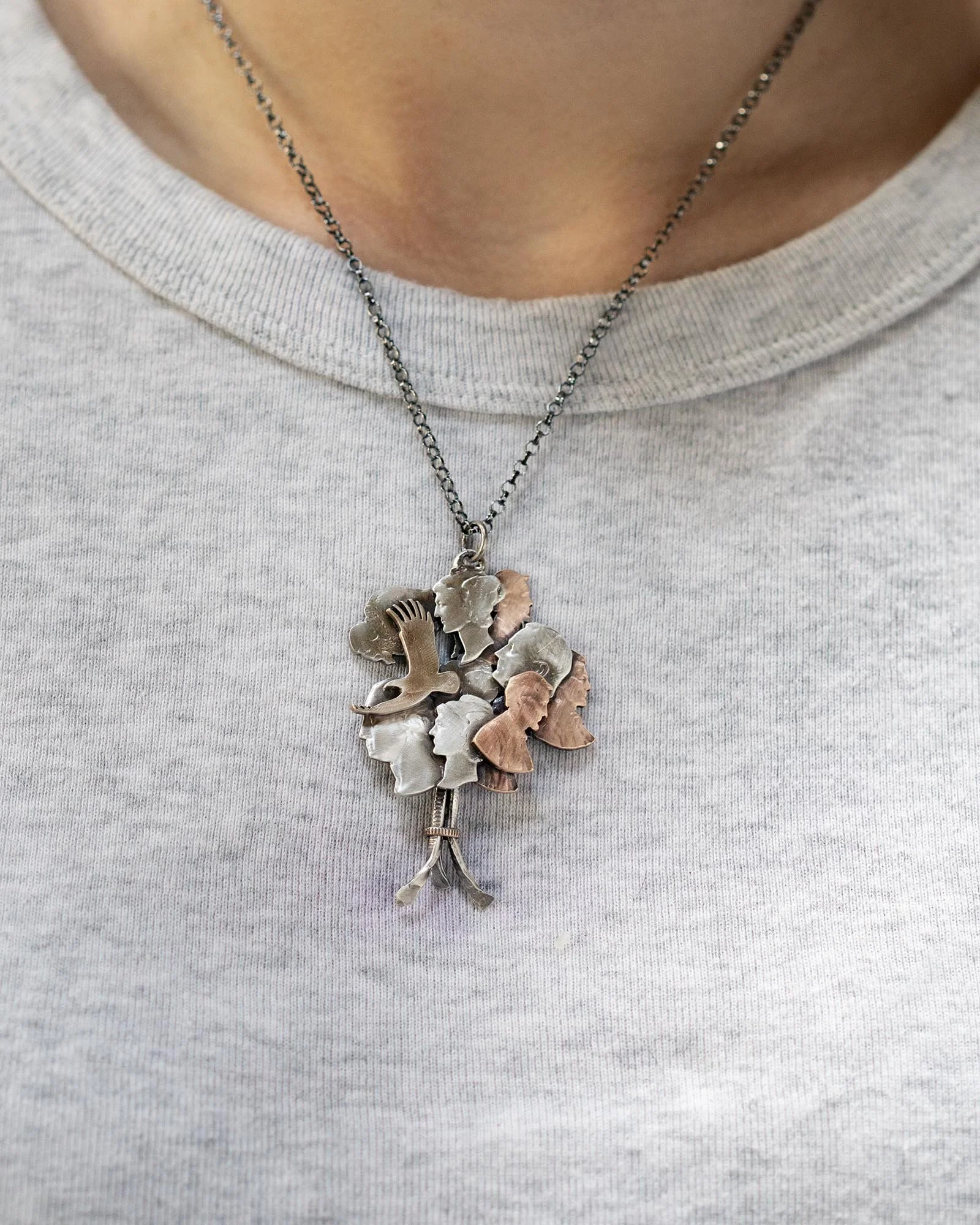 Necklace_US_Collage_10.jpg