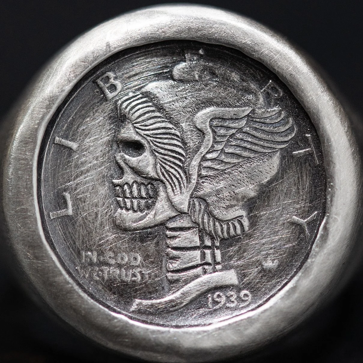 LibertySkull_CoinRing_1_SQ2.jpg