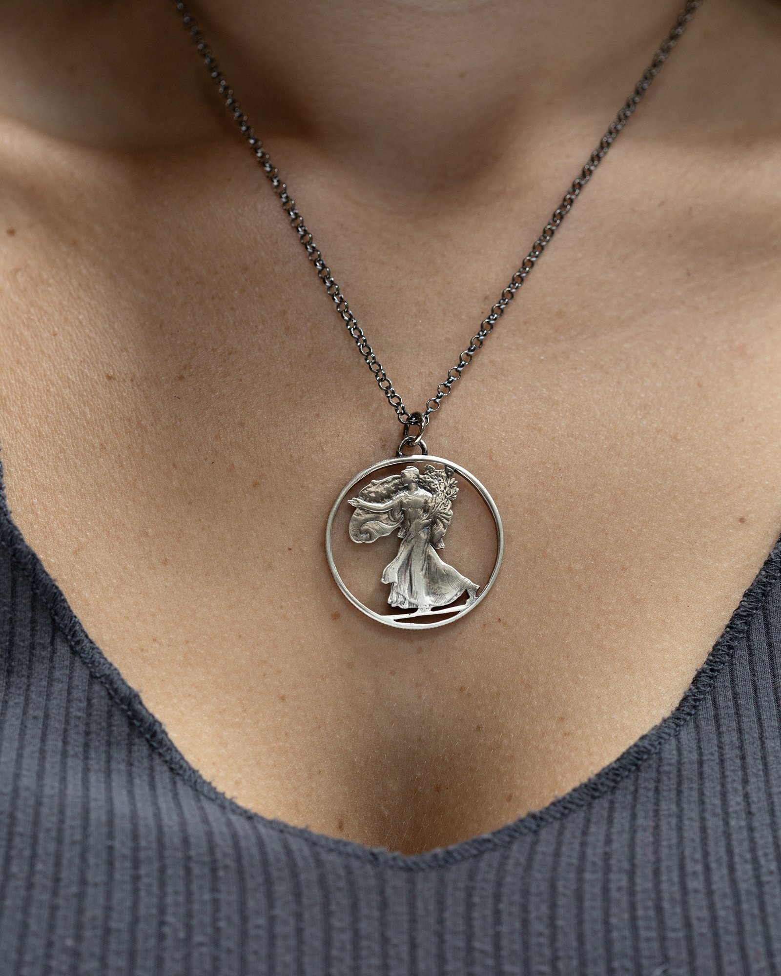 WalkingLibertyNecklace_4.jpg