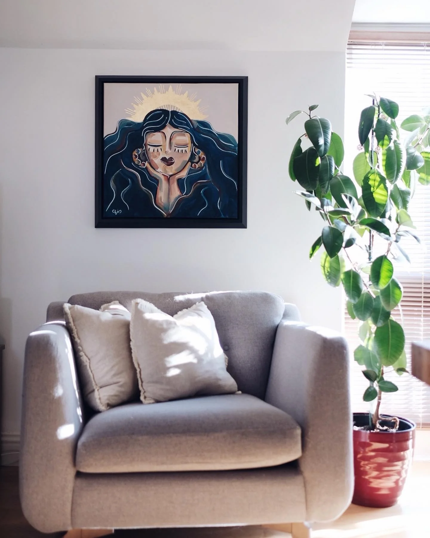 Cora living room