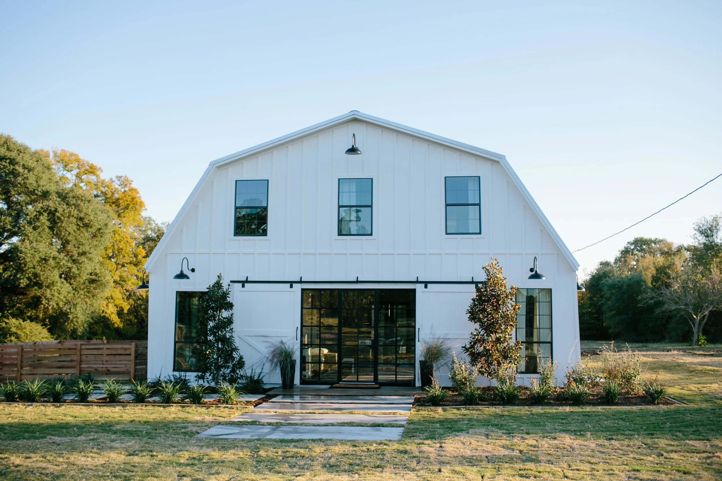 Ph: One of my favourite Fixer Upper Houses from Season 3, Episode 6. by magnoliamarke.com