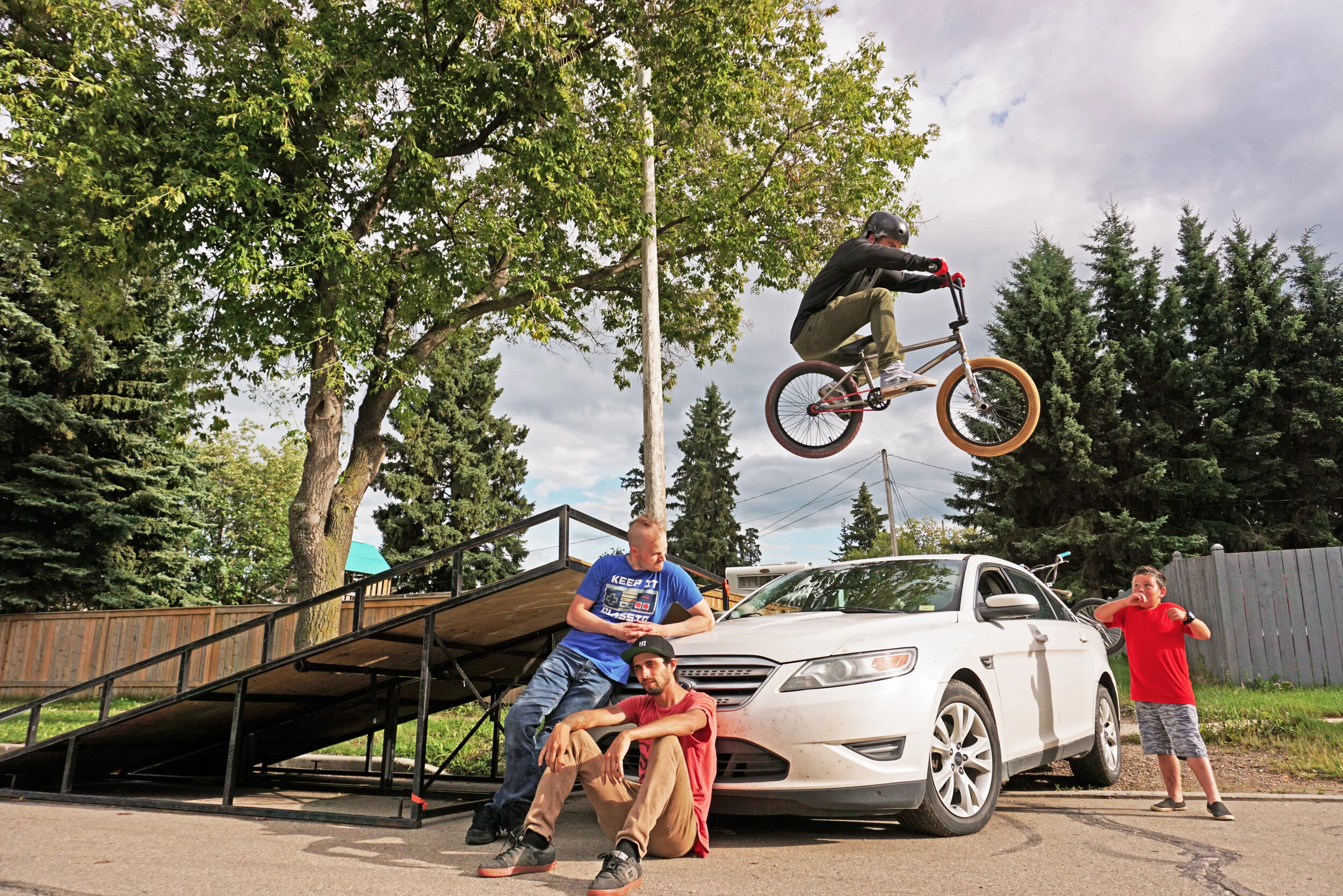  Thomas Henderson Legal, Alberta 