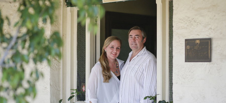 Ari and Laurie-0845-btrim.jpg