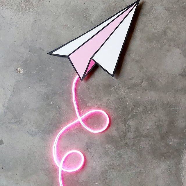 Learn to make a Paper Plane cocktail - check out our story today ✨

Paper Plane 🍸 by @samueljoelross 

Art + photo by: @hegeskundberg 

#cocktails #cocktailsandmixology  #mixology #teambuilding #virtualevents #thecocktailcamp #paperplane #neon #art 