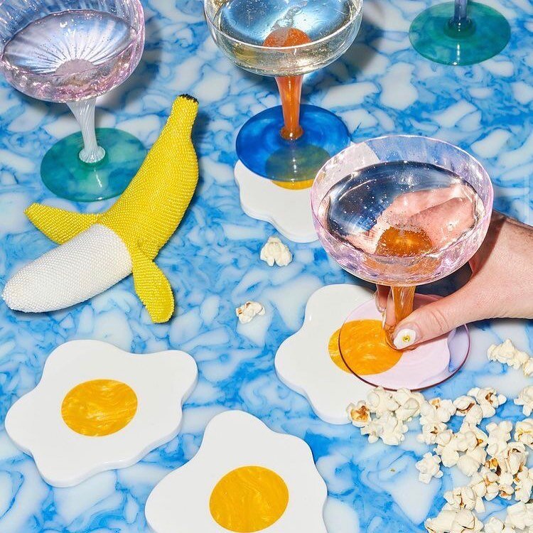 W E D N E S D A Y W I S H L I S T ✨✨✨✨✨✨✨✨✨✨✨✨✨✨✨✨✨

Coasters from @edie_parker make us smile 🙃🍳

#thecocktailcamp #cocktails #bestbartendingschool #tcc #mixology #virtualevents #teambuilding #eggs #cheers