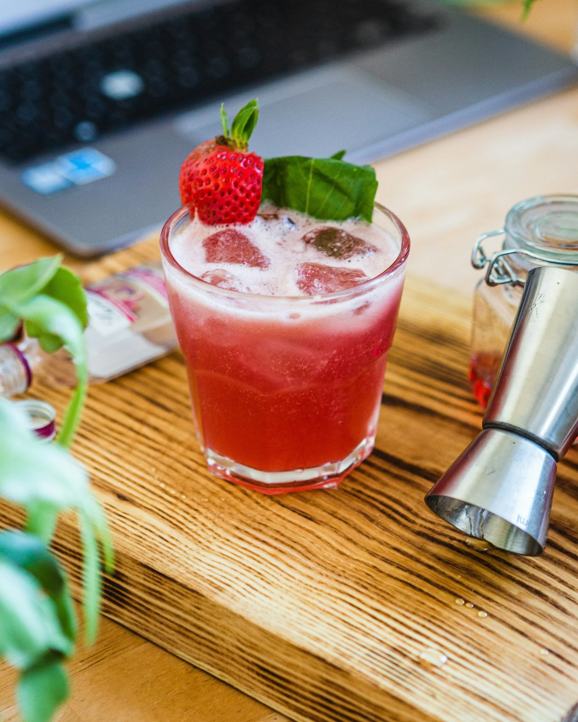 Virtual Mixology Classes for Teams That Work
