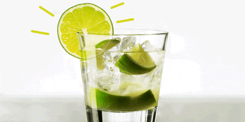 HOW TO MAKE A CAIPIRINHA