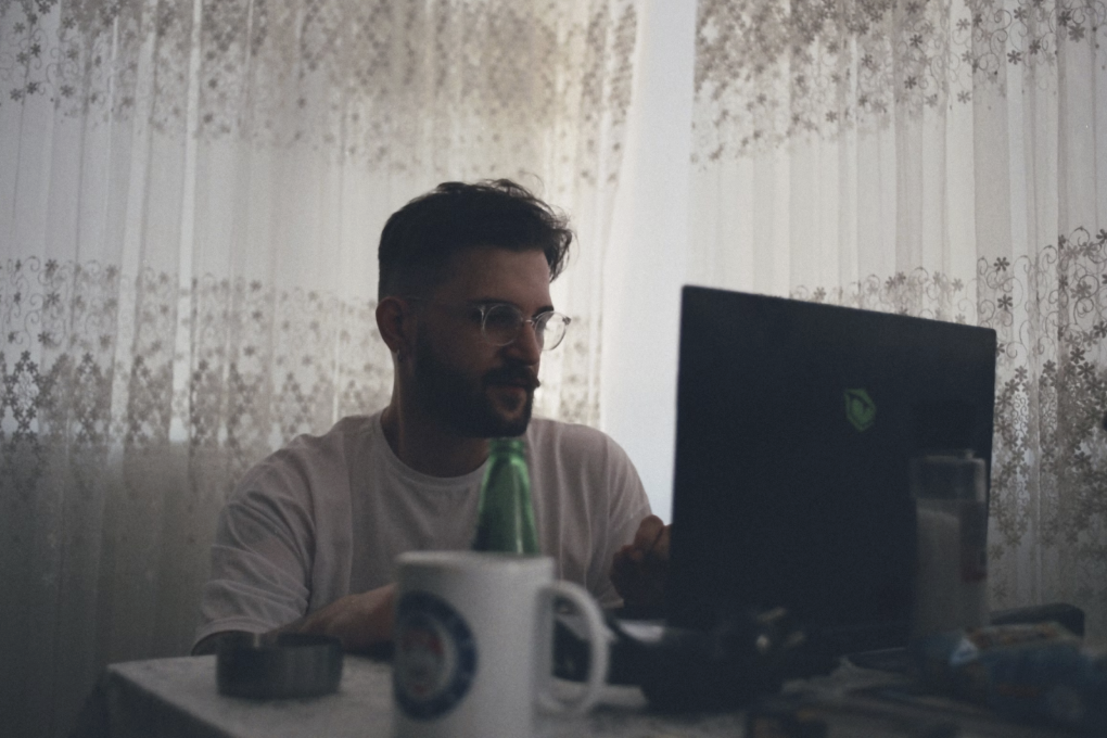 “You’re Absolutely Right”: LLMs Couldn’t Care Less About How You’re Doing