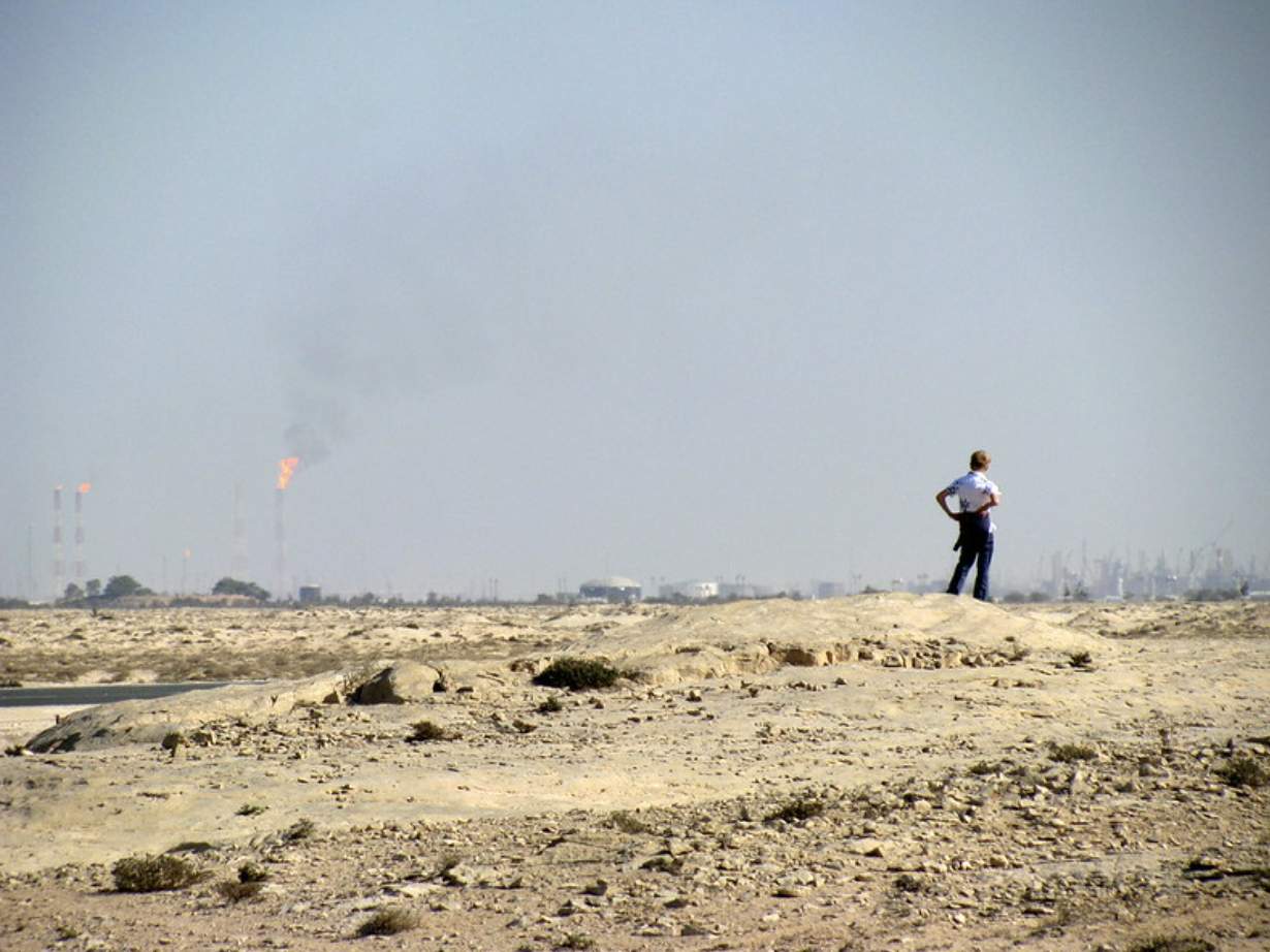 From Ras Laffan to Algiers: Helium, Conflict, and Opportunity