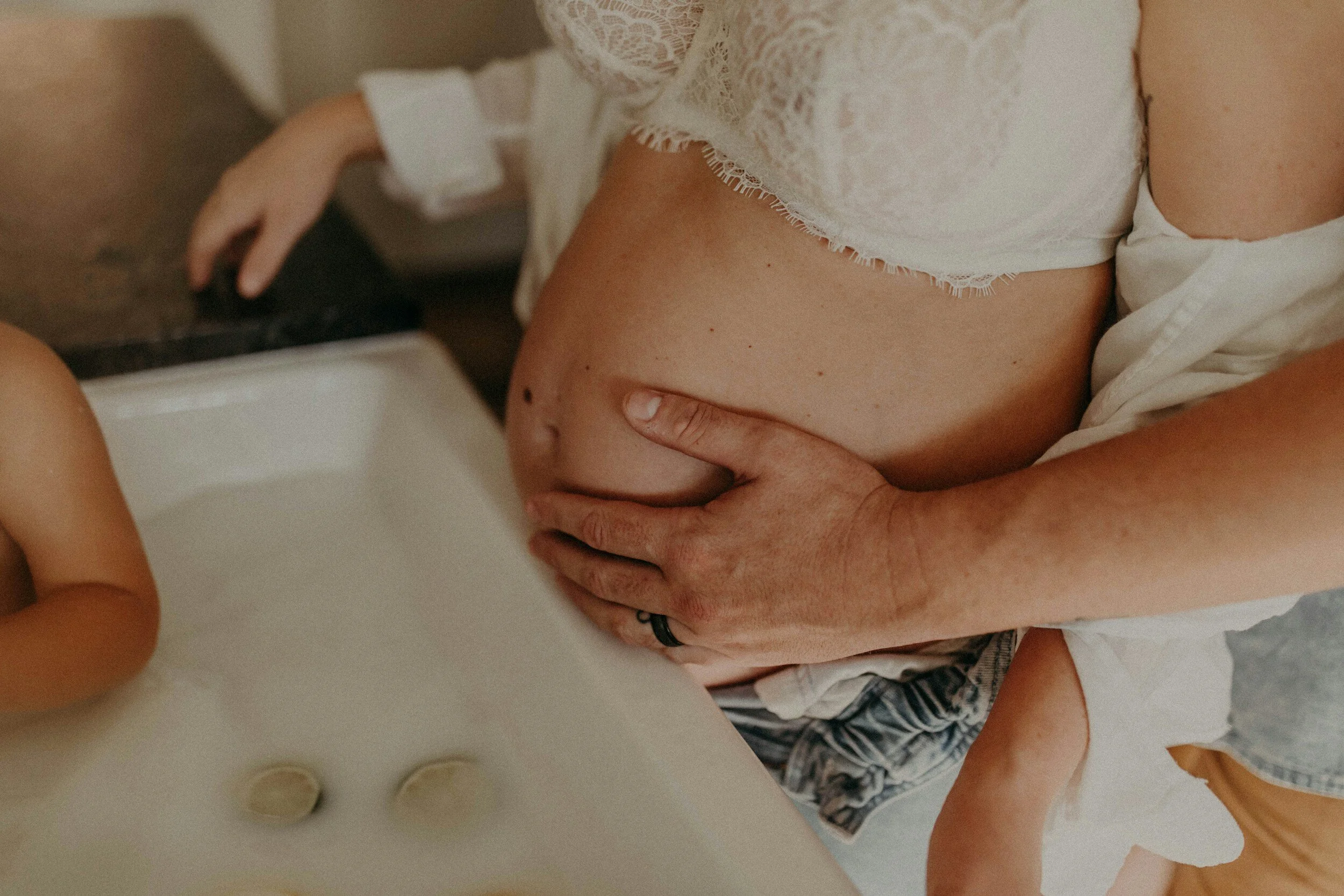 Eating, Drinking in Labor and IV