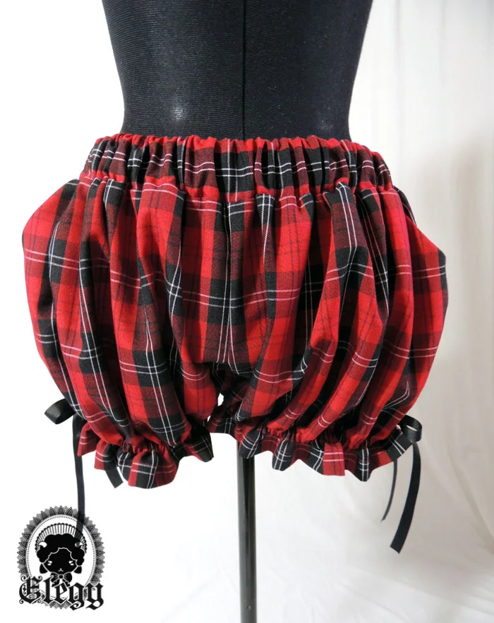 redblackplaidshorts2.jpg