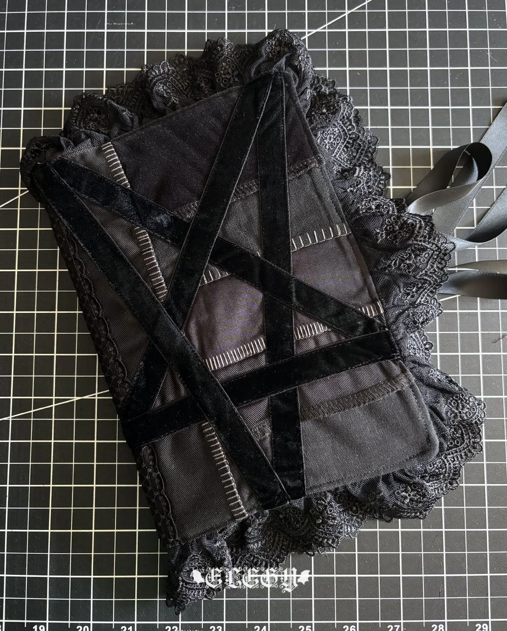 a5cover10a.jpg