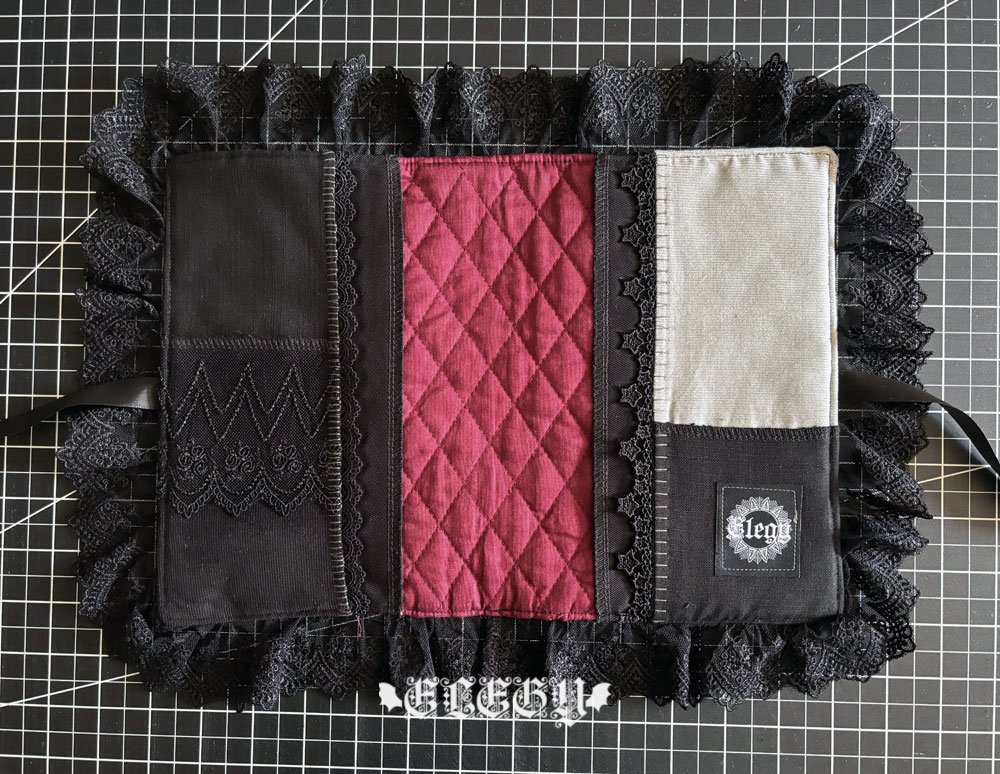a5cover10f.jpg