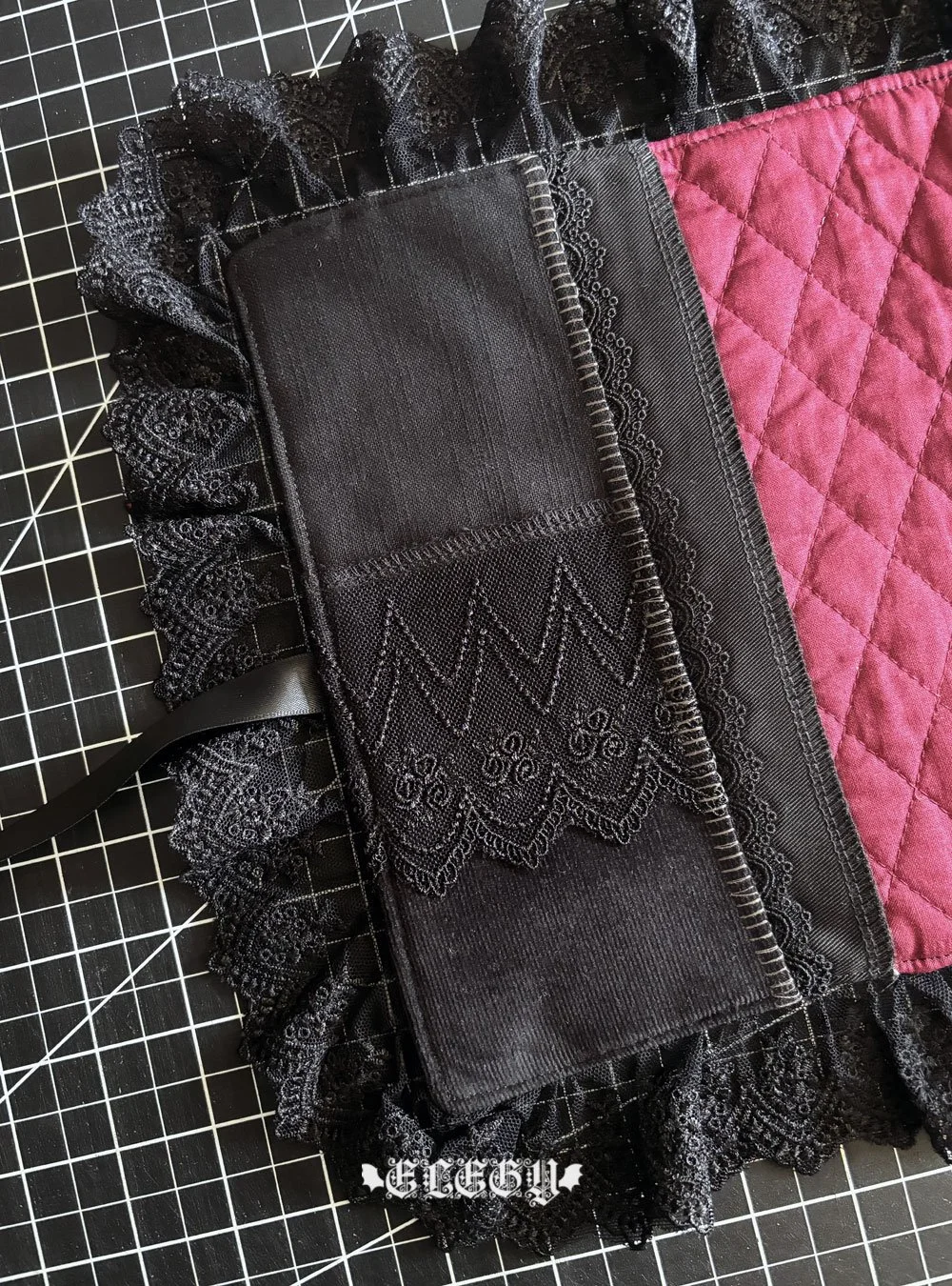 a5cover10g.jpg