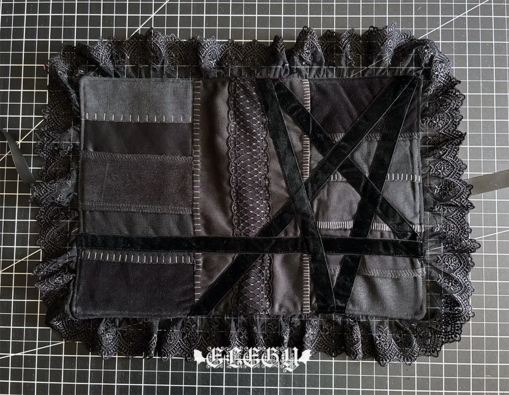 a5cover10e.jpg