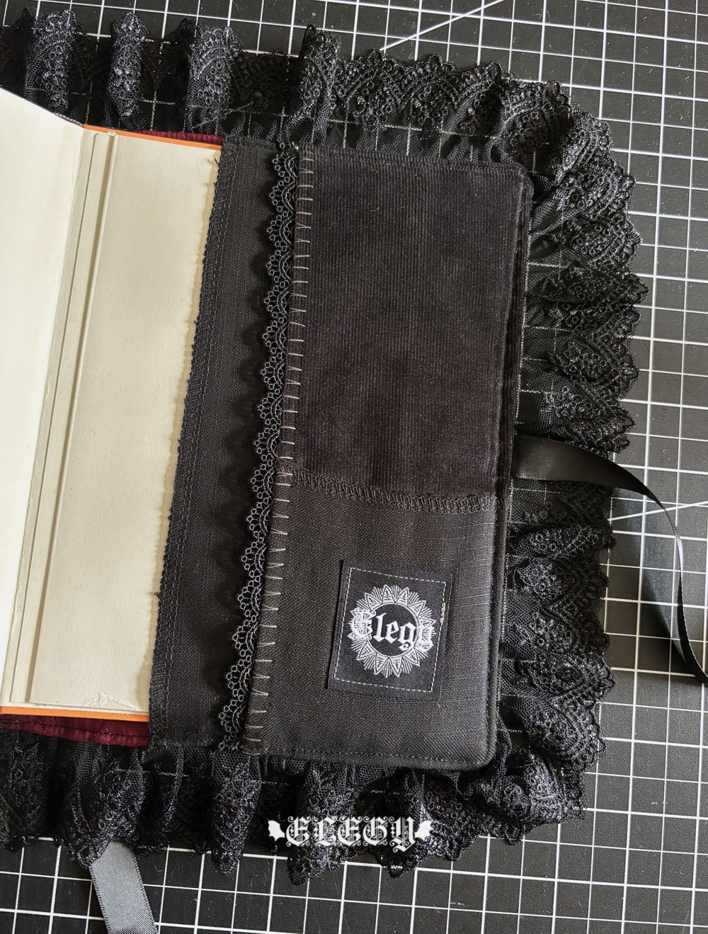 a5cover7g.jpg