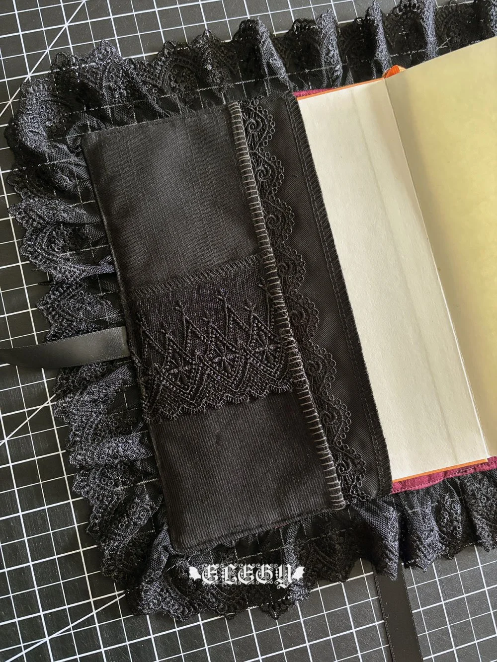 a5cover7f.jpg