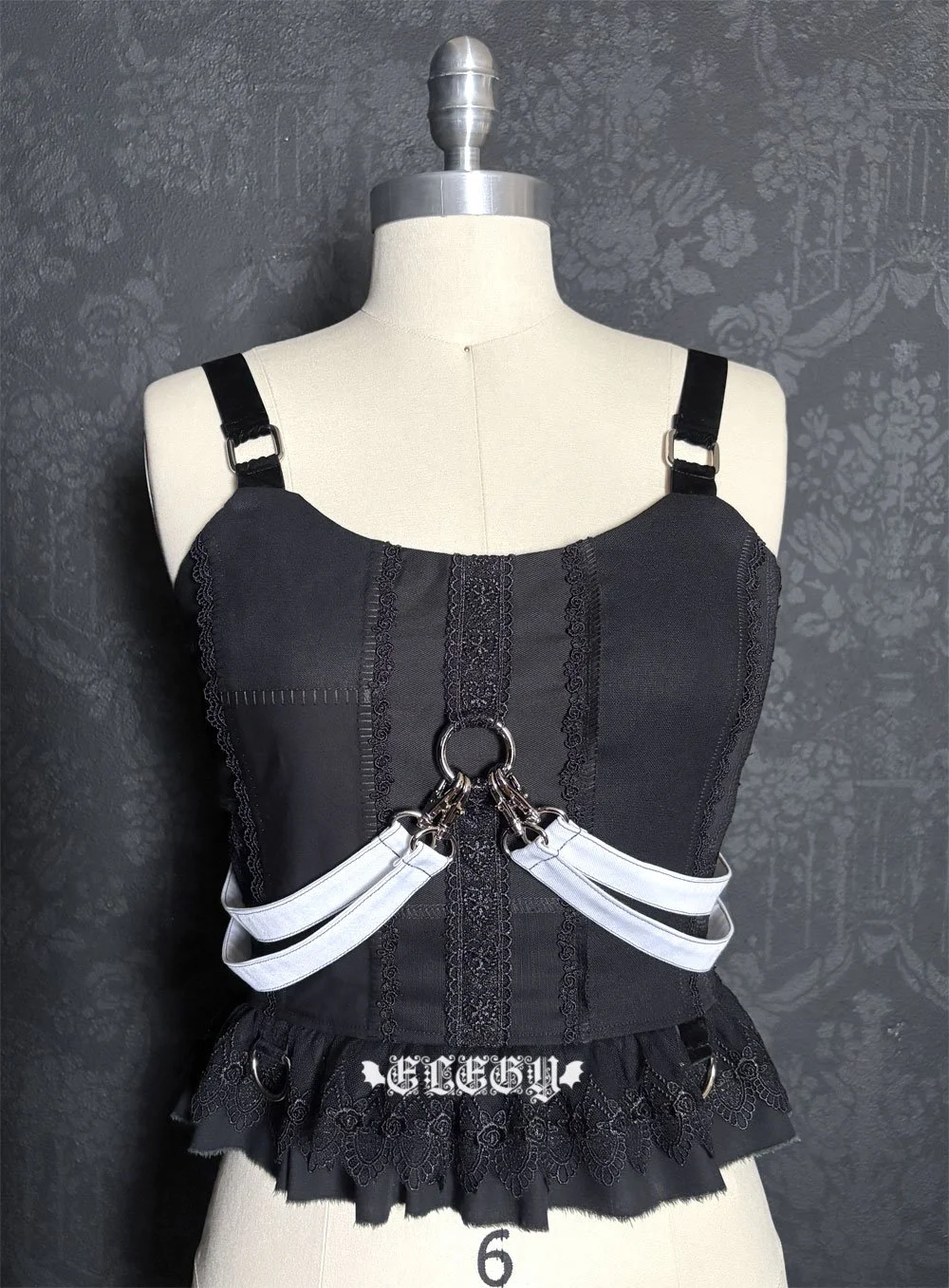 garbagebustier007i.jpg