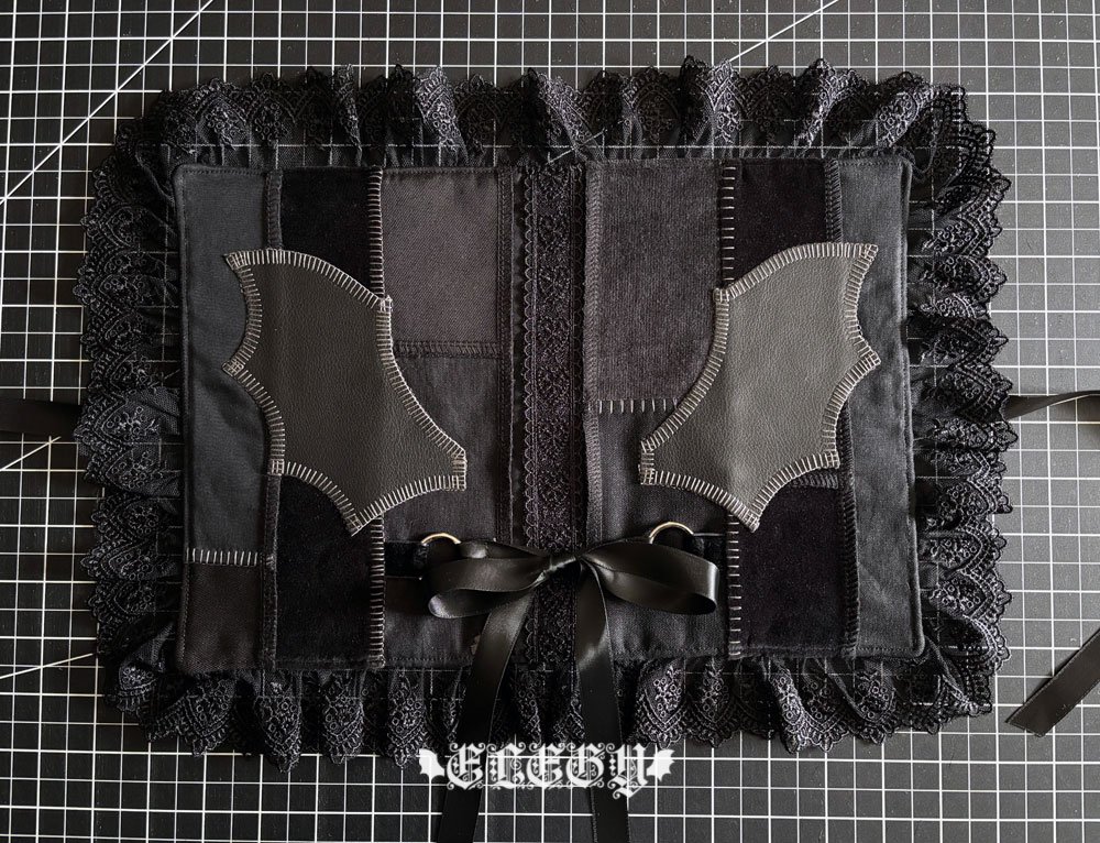 a5cover7d.jpg