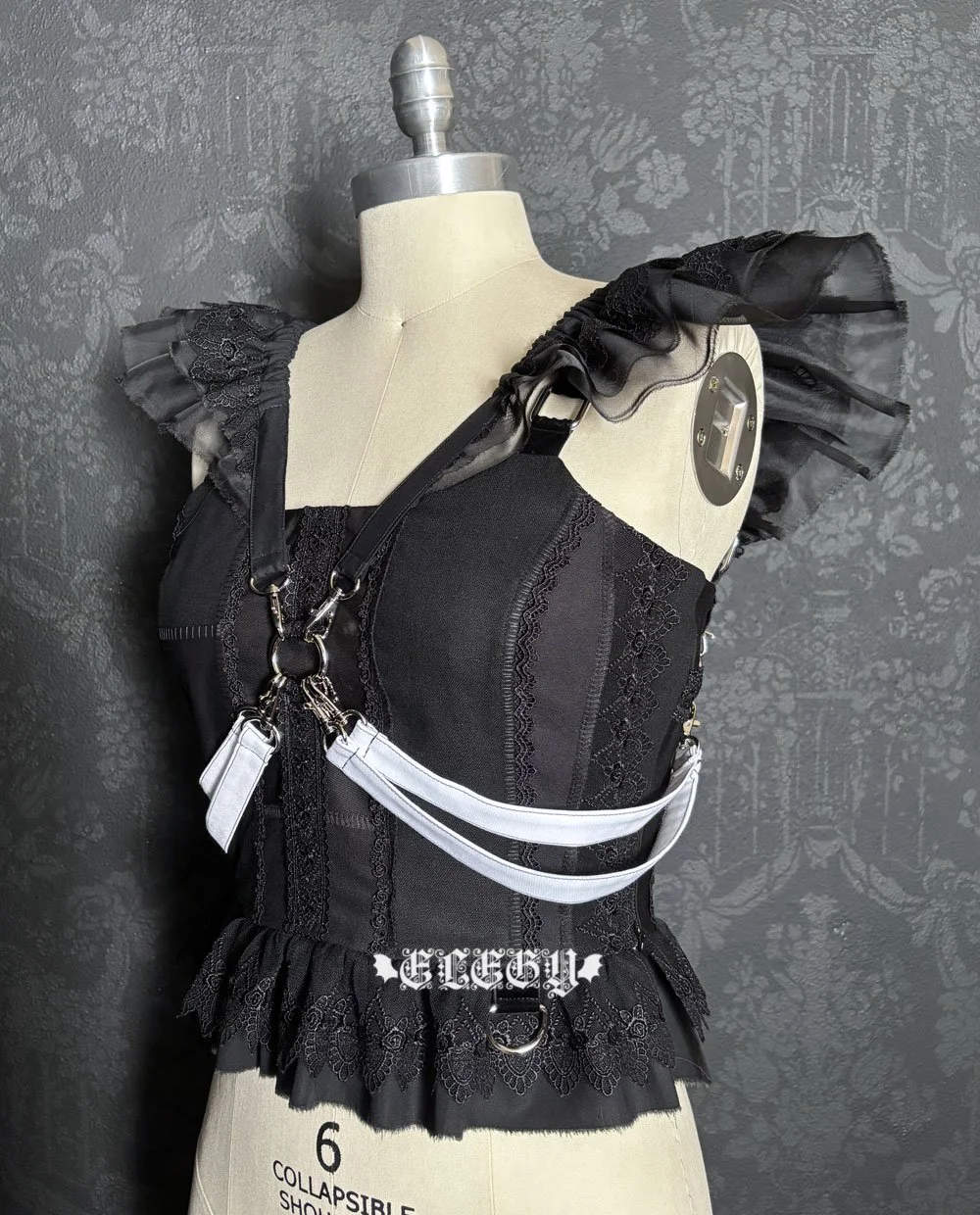 garbagebustier007b.jpg