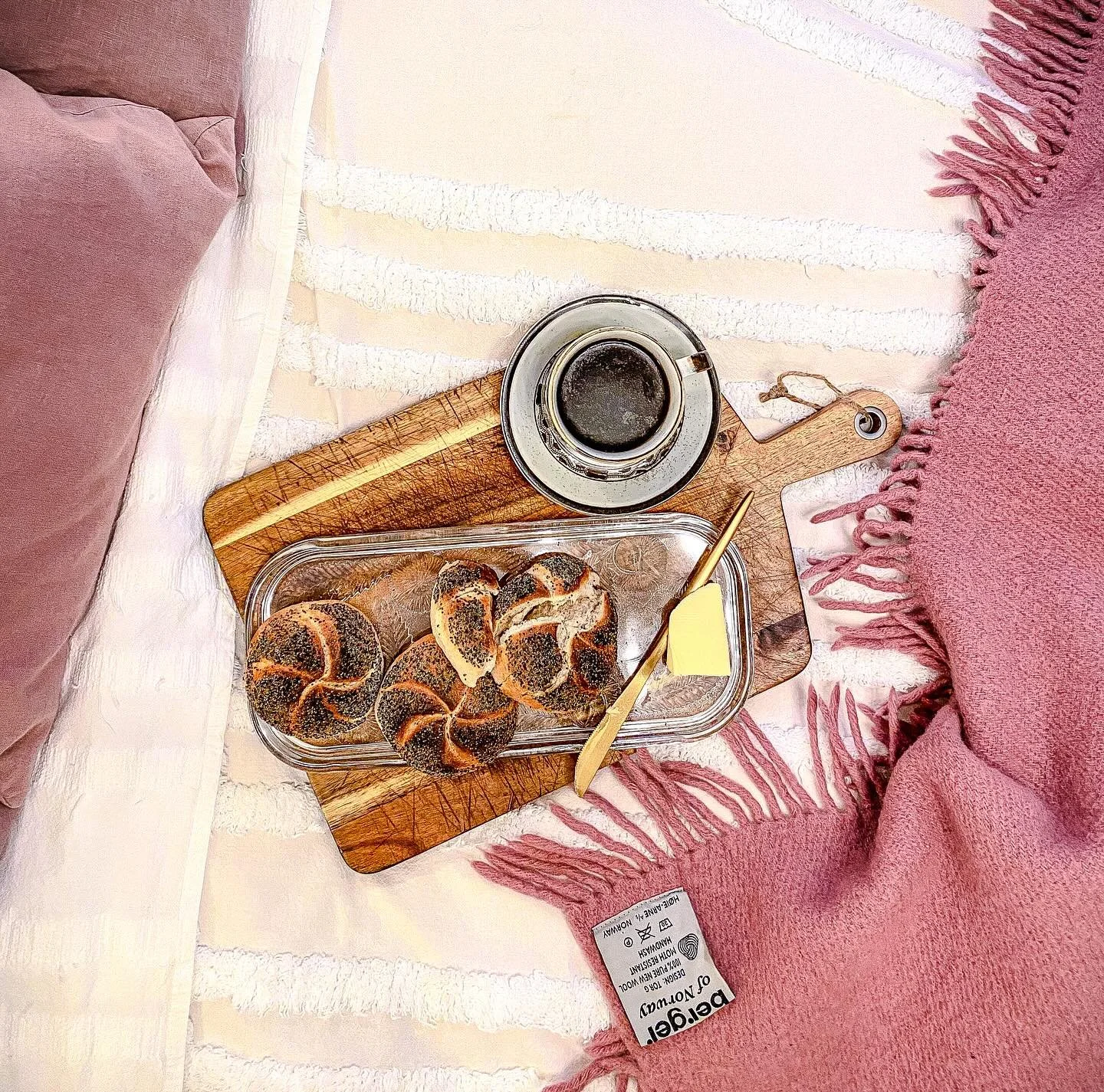 This is the guest bedroom at our place in the Arctic. Which is uninhabited most of the time! And a great place to be alone or be cozy. Friends: let me know when you&rsquo;re coming to visit!