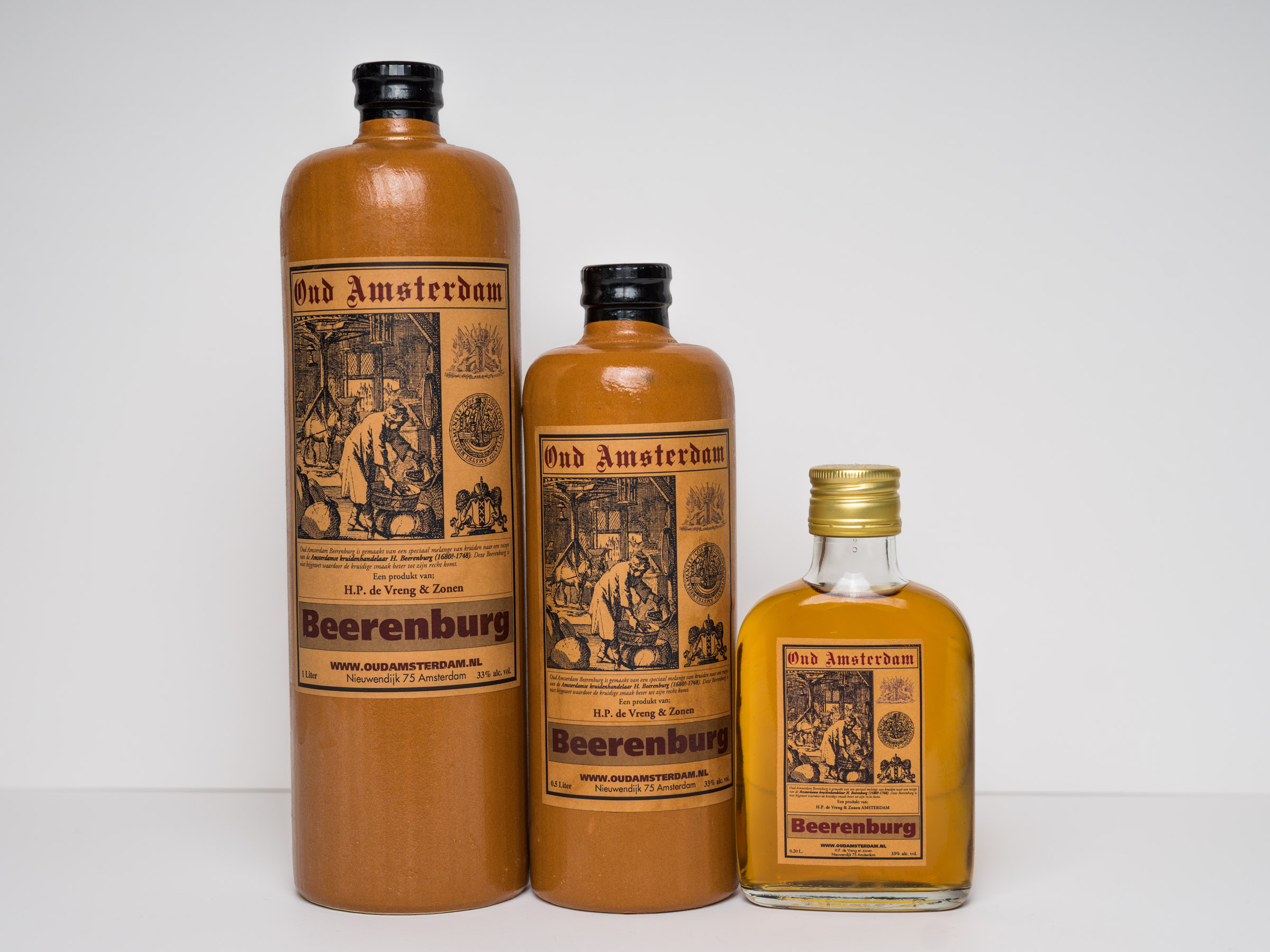 BEERENBURG 1L. stenen kruik € 24,50 0,5L. stenen kruik € 14,50 0,2L. zakflacon € 5,95