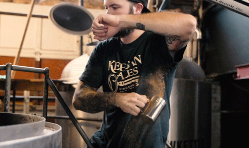 TinyBeer_IHOPS_GifClips_09.gif