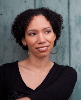 Canon vs. Nikon: Tani