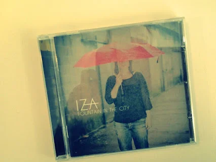 IZA - Fountain In The City (2013, Sugarbeat)