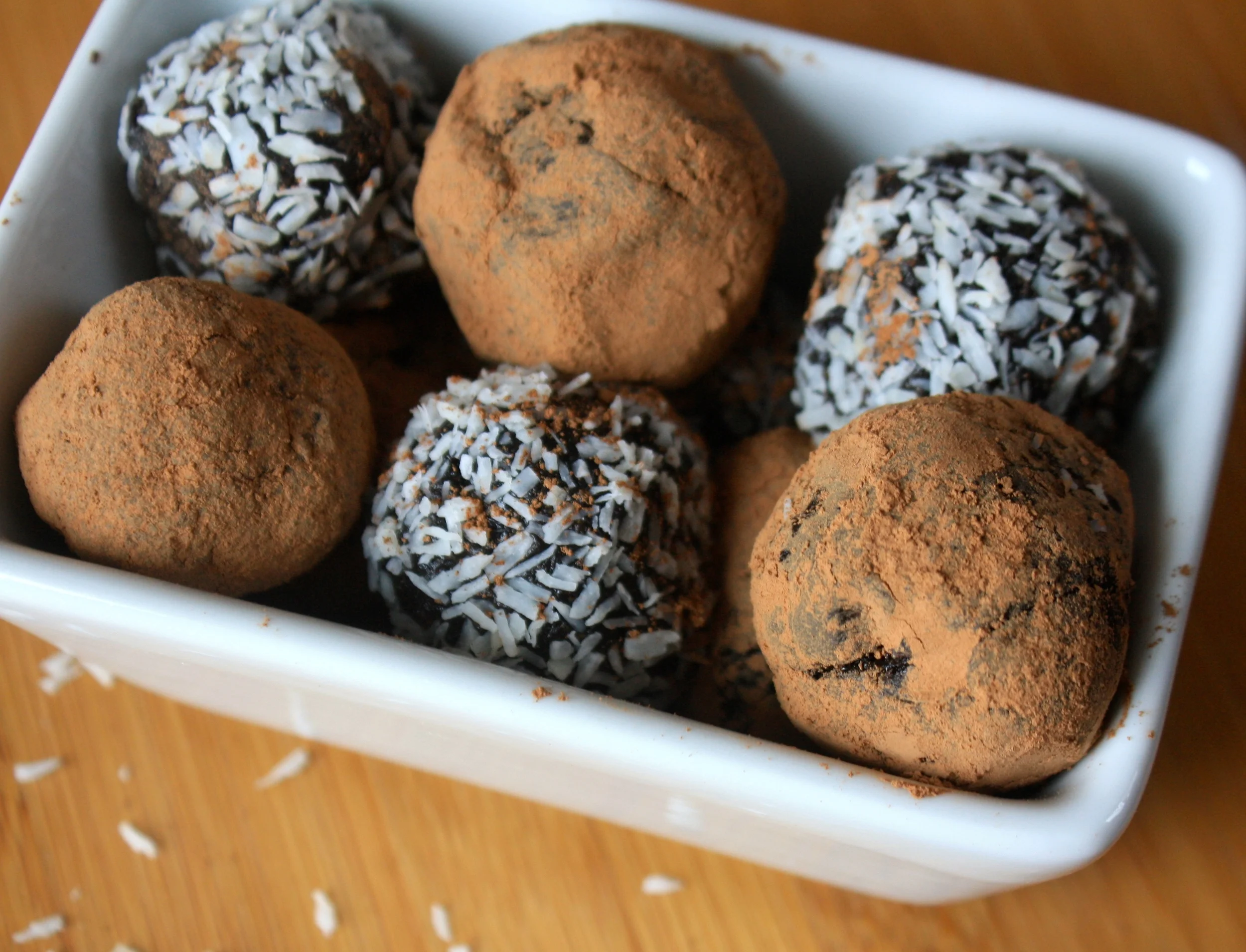 Easy Vegan Bliss Balls