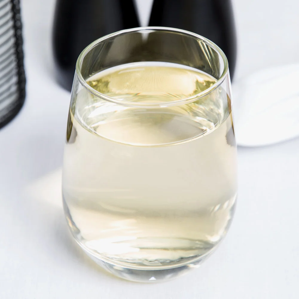 Small engraved stemless wine glass