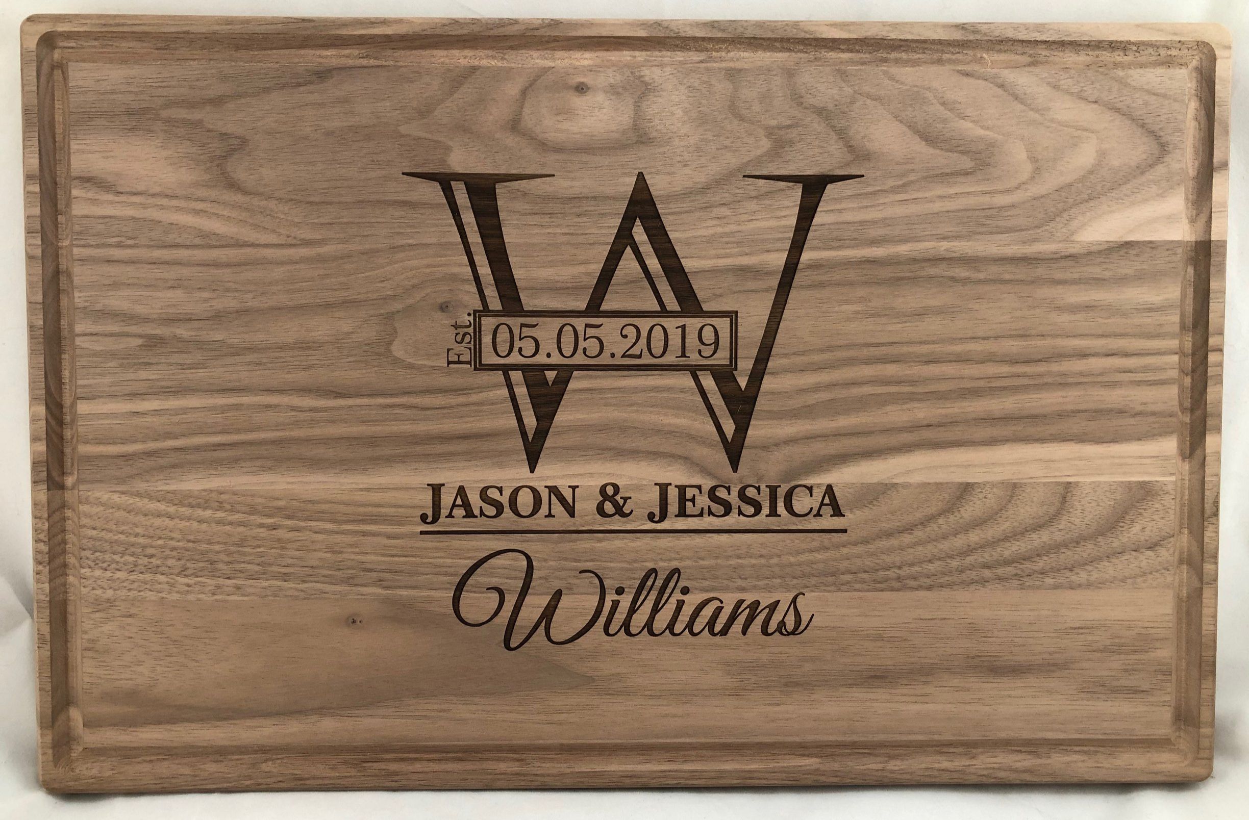 Laser engraved chopping board inspired by Home Alone