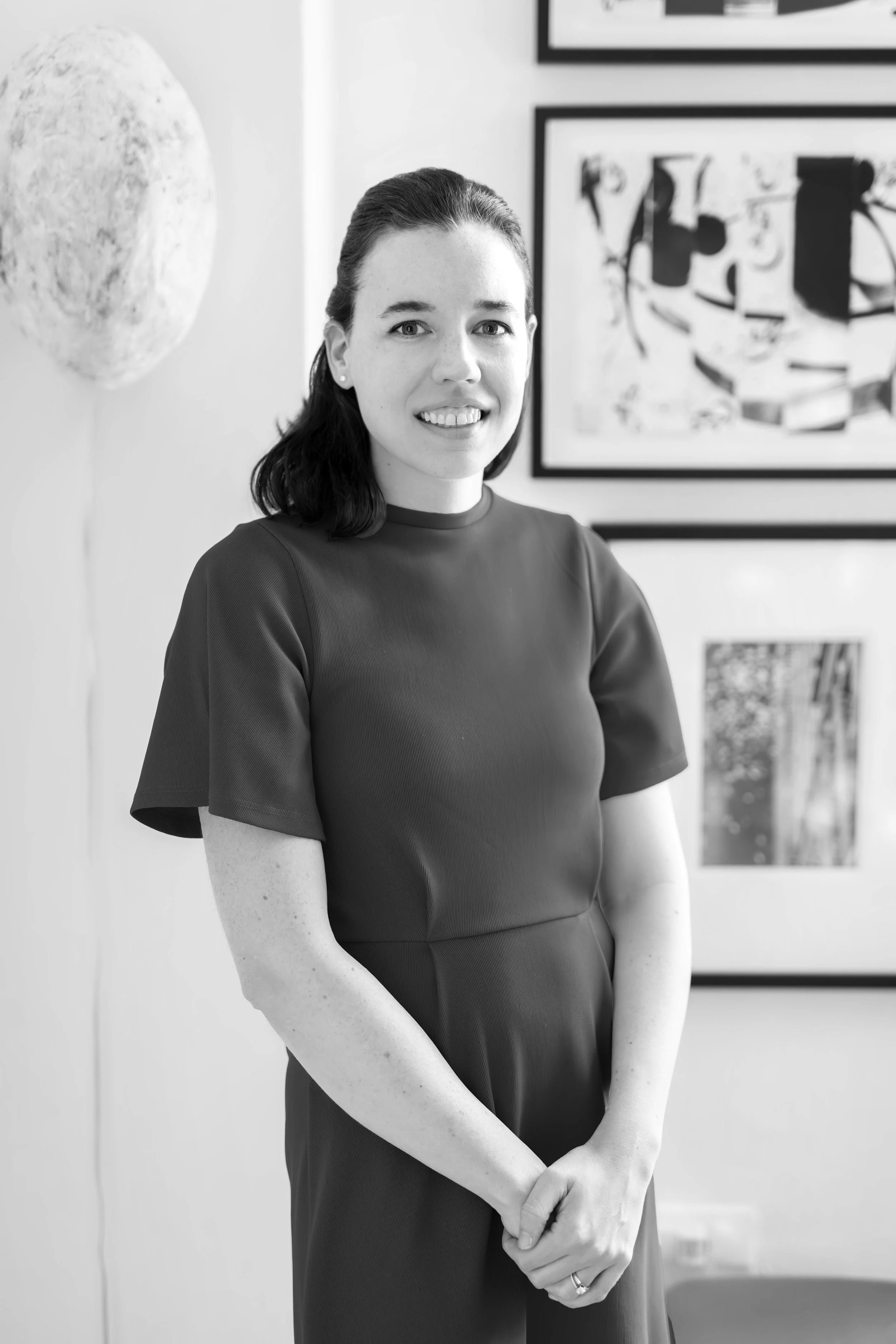 High-End Residential Interior Designer with a Modern Sensibility.