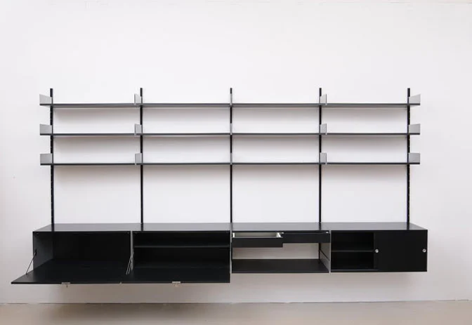Dieter-Rams-Regalsystem-606-schwarz-Aluminum-siber-Regal-3.JPG