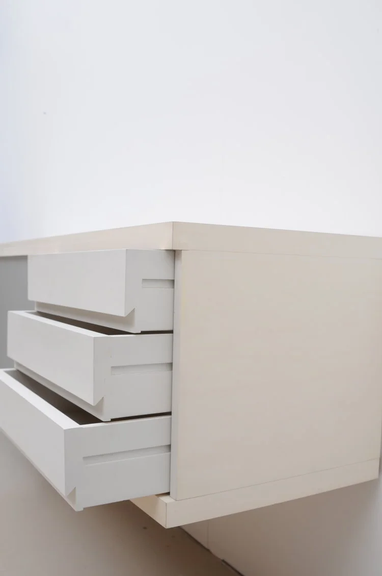 Horst-Brüning-Behr-Sideboard-weiss-Aliminiun-Wandsideboard-5.JPG