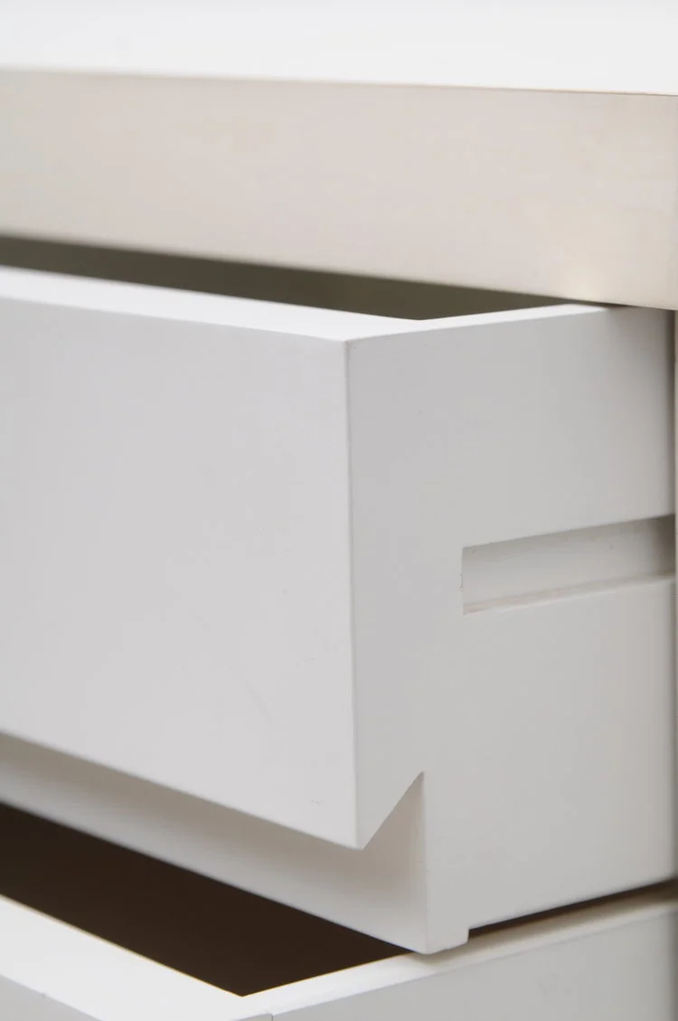 Horst-Brüning-Behr-Sideboard-weiss-Aliminiun-Wandsideboard-6.JPG