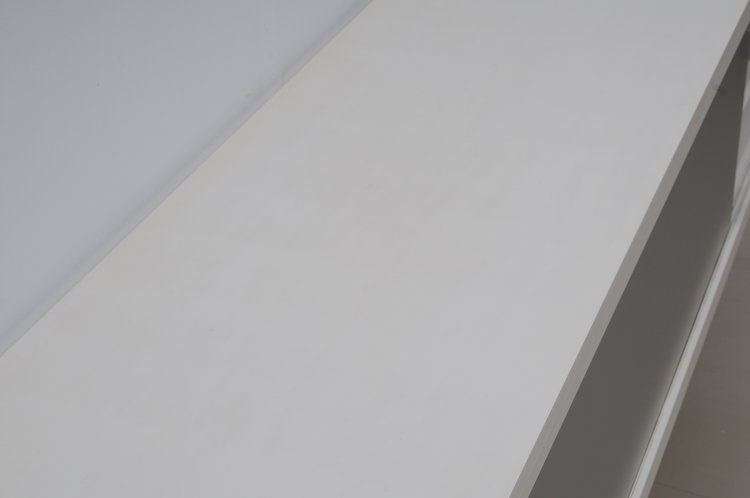 Horst-Brüning-Behr-Sideboard-weiss-Aliminiun-Wandsideboard-7.JPG
