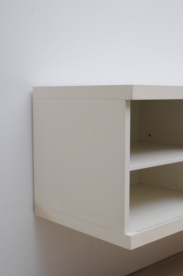 Horst-Brüning-Behr-Sideboard-weiss-Aliminiun-Wandsideboard-8.JPG