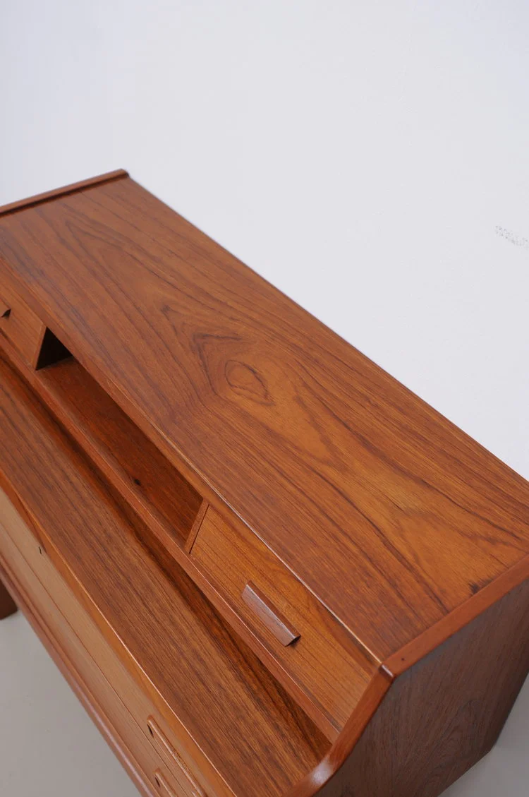 Sekretär-Arne-Wahl-Inversen-Vinde-Möbelfabrik- Teakholz-8.JPG