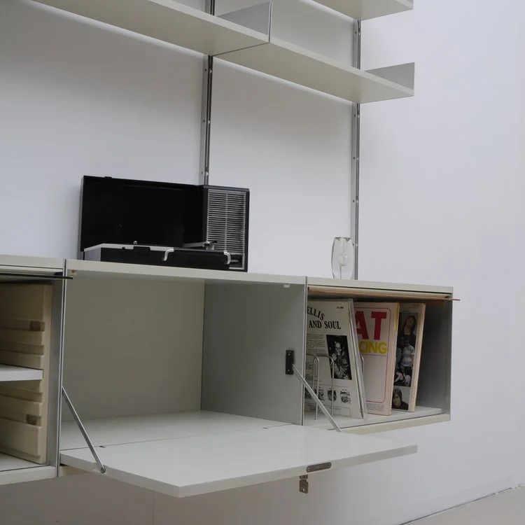 Dieter-Rams-Vitsoe-Regalsystem-606-Schallplatten-Regal-7.JPG