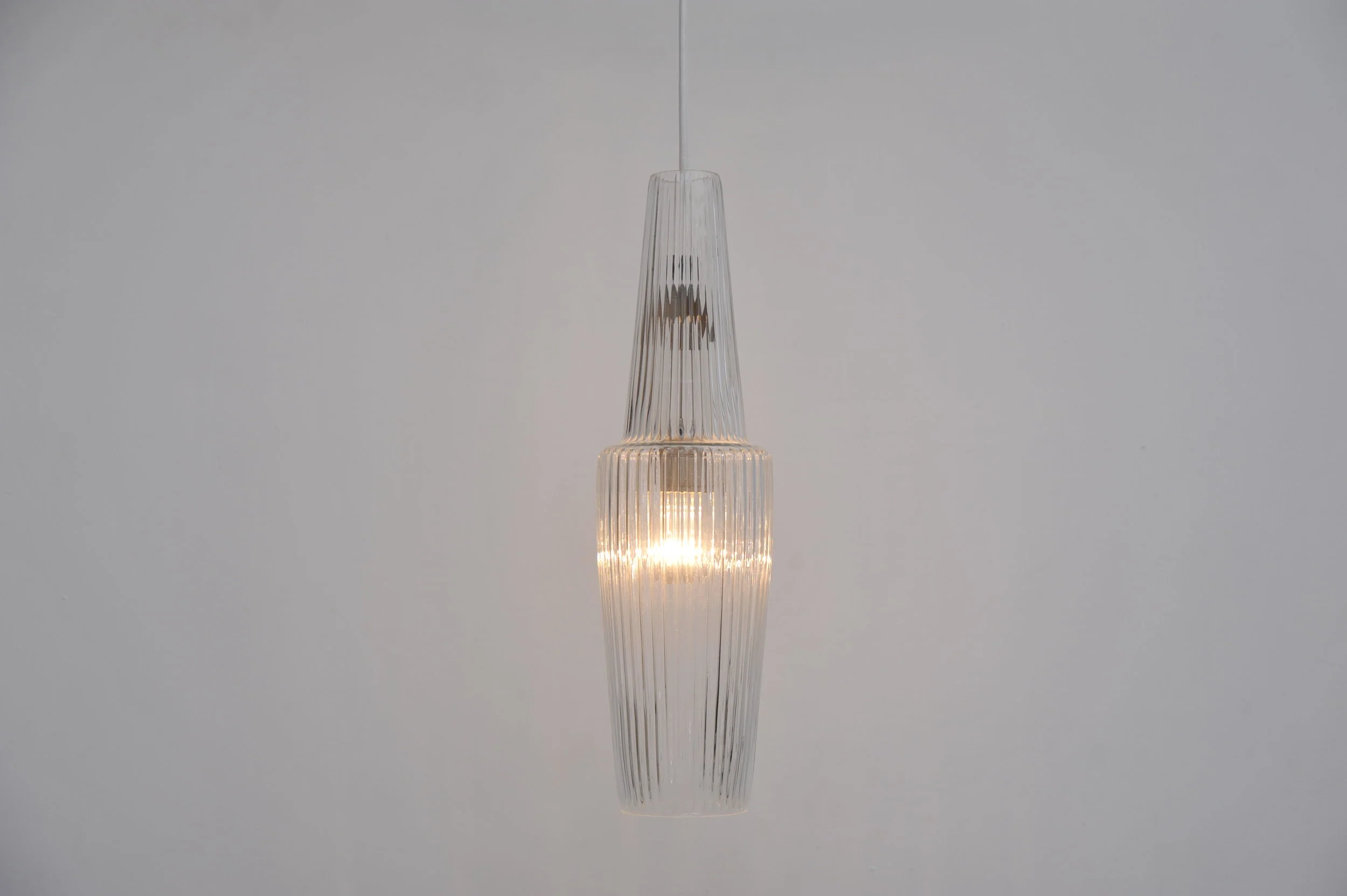 peill-putzler-lampe-pendellampe-glas-5.JPG