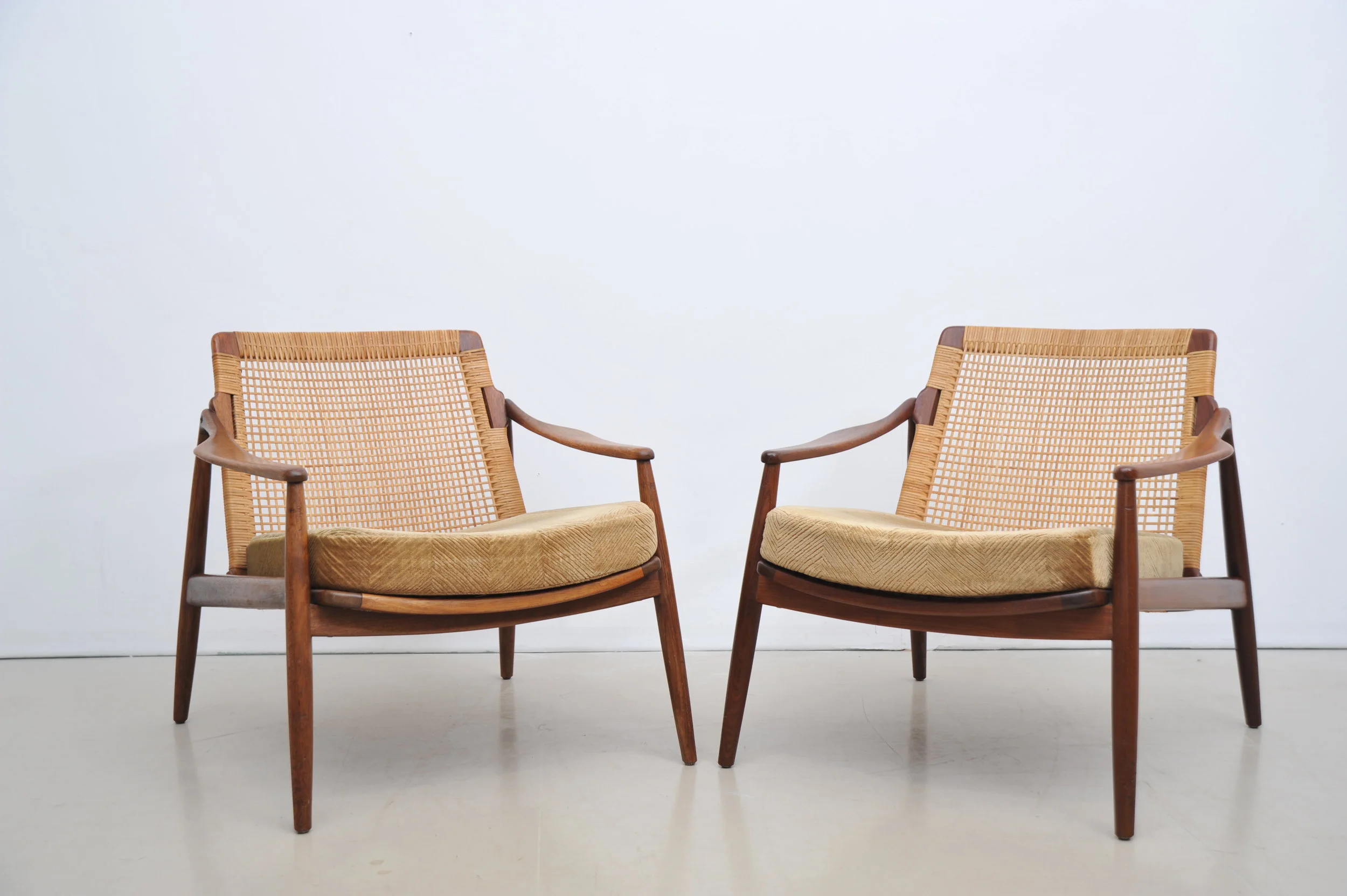 hartmut-lohmeyer-wilkhan-modell400-teak-sessel-20.JPG
